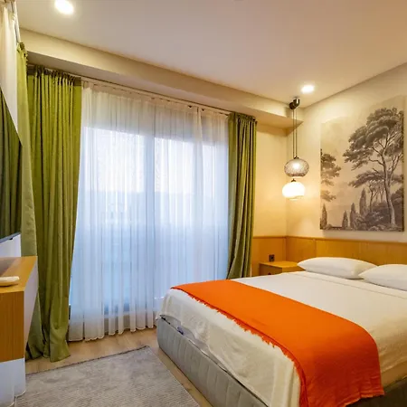 Orange Premium